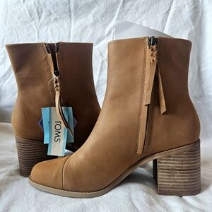 TOMS Women's Tan Leather Ankle Boots